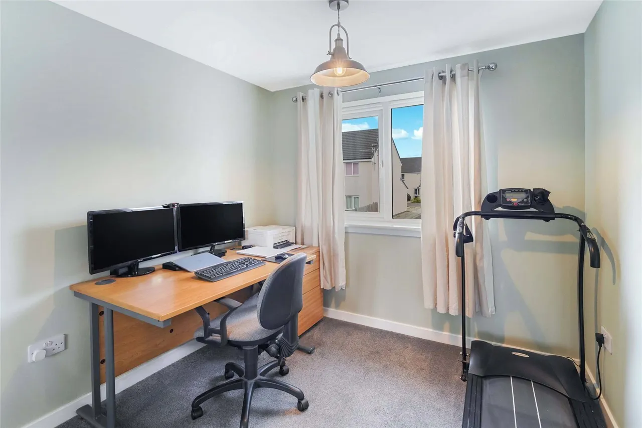 Acremoar Drive, Kinross, Perth and Kinross, KY13, photo 13