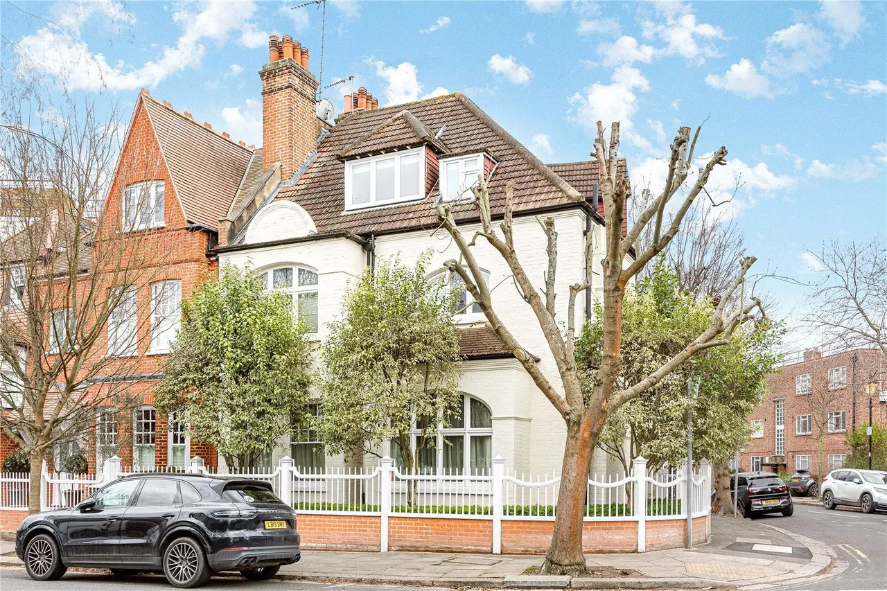 Esmond Road, London, W4, photo 8