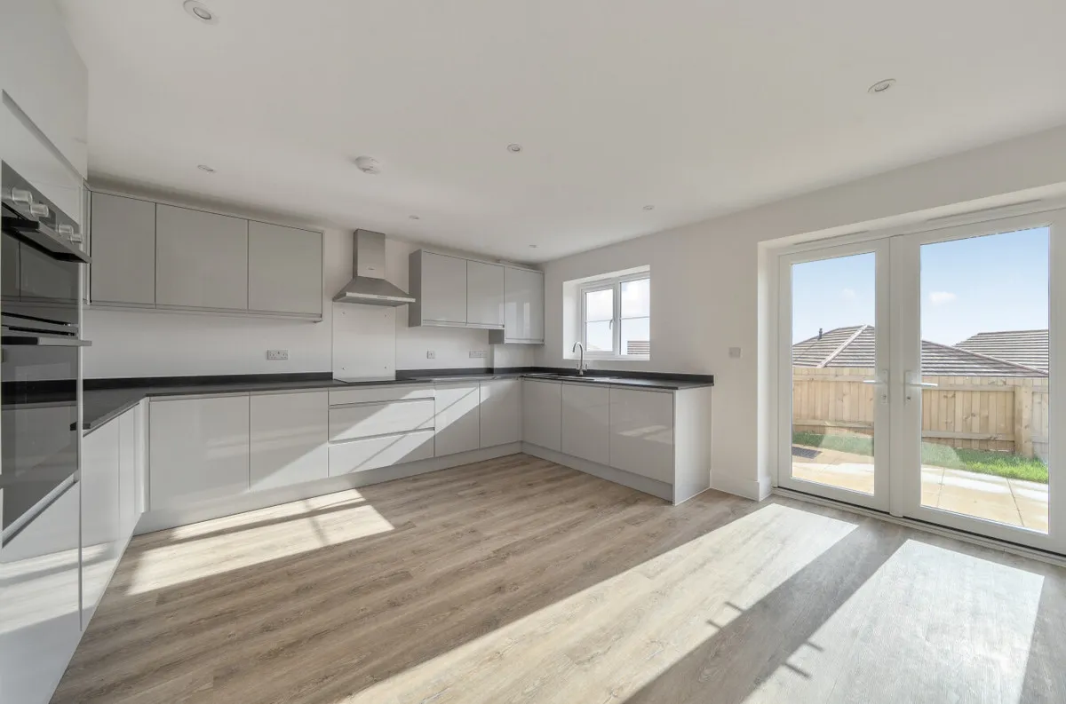 Broadweavers Close, Wincanton, BA9, photo 5