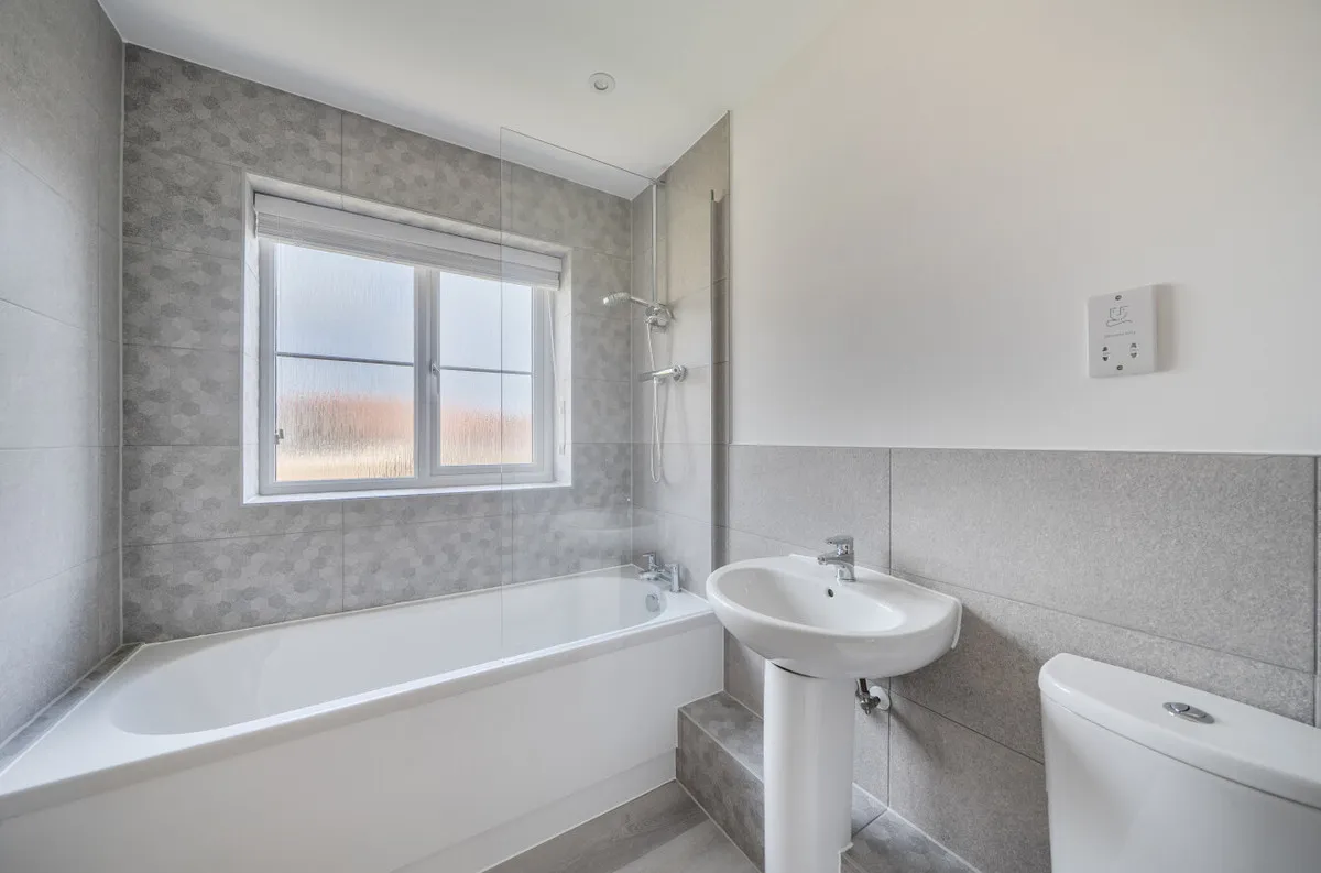Broadweavers Close, Wincanton, BA9, photo 9