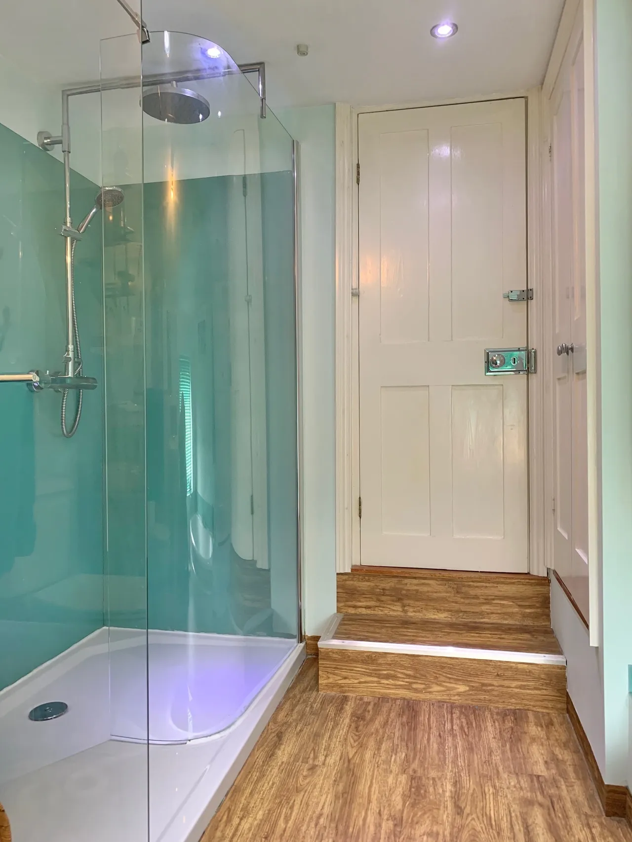 Out Northgate, IP33 1JQ, photo 13