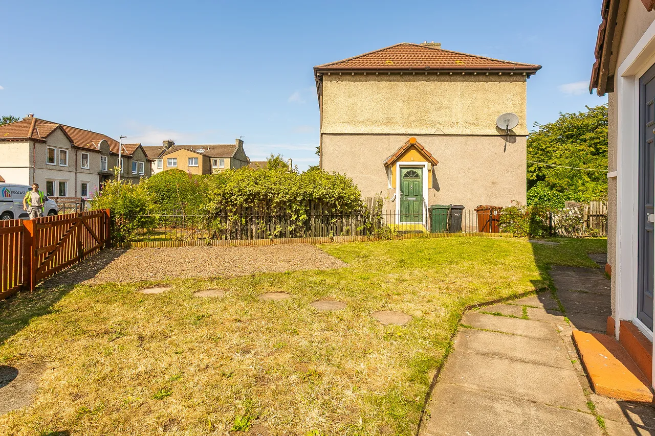 Lochend Quadrant, Edinburgh, EH7, photo 23