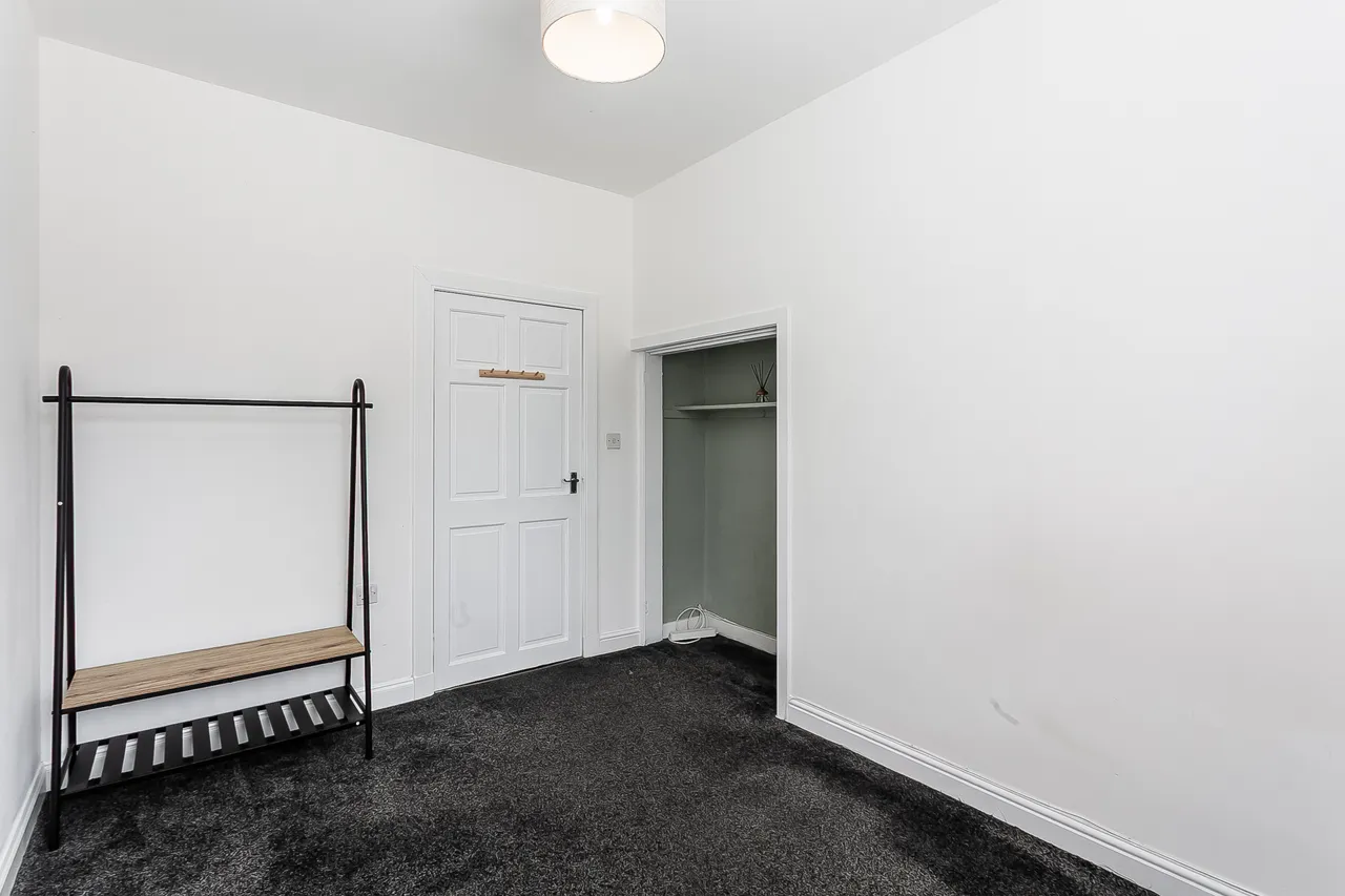 Lochend Quadrant, Edinburgh, EH7, photo 9