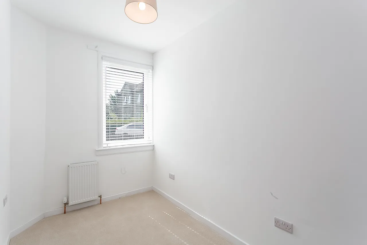 Lochend Quadrant, Edinburgh, EH7, photo 10