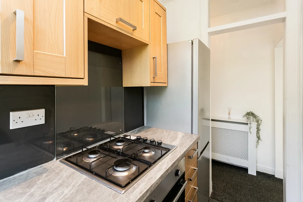 Lochend Quadrant, Edinburgh, EH7, photo 7