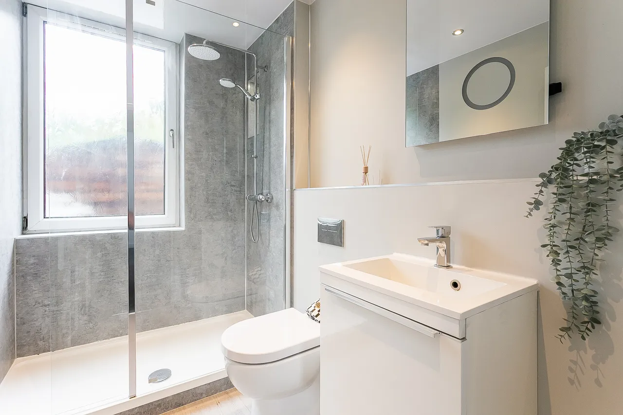 Lochend Quadrant, Edinburgh, EH7, photo 14