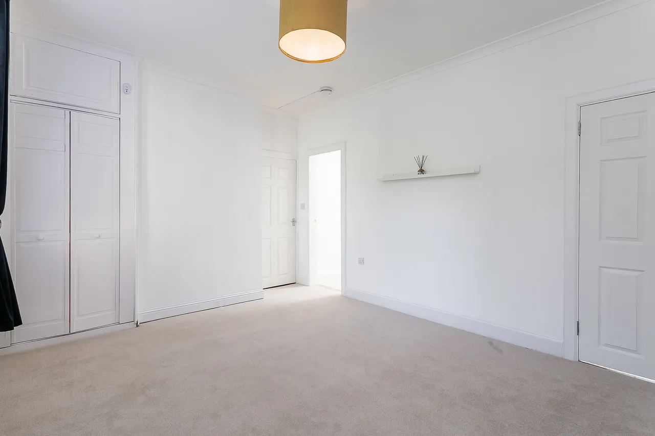 Lochend Quadrant, Edinburgh, EH7, photo 5