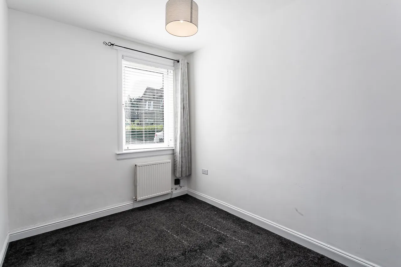 Lochend Quadrant, Edinburgh, EH7, photo 8