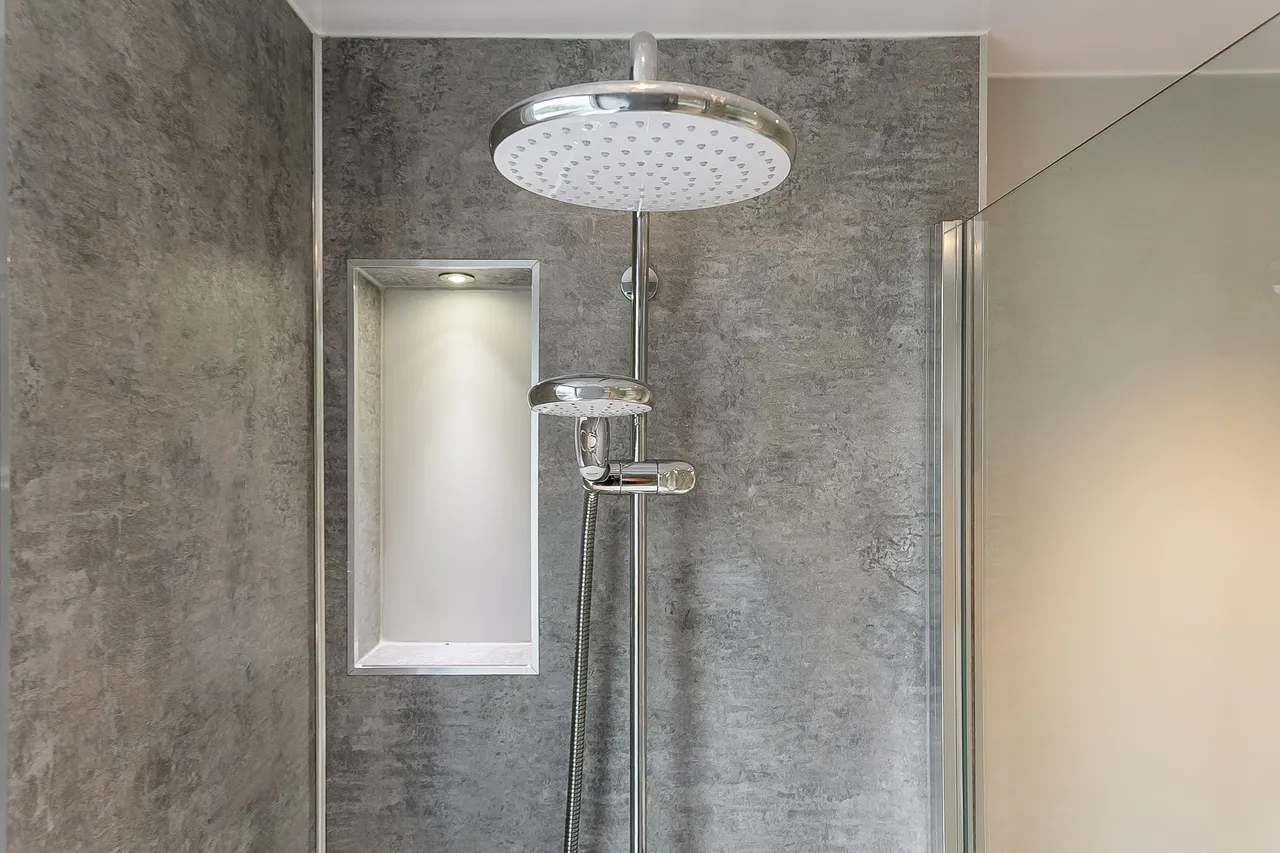 Lochend Quadrant, Edinburgh, EH7, photo 15