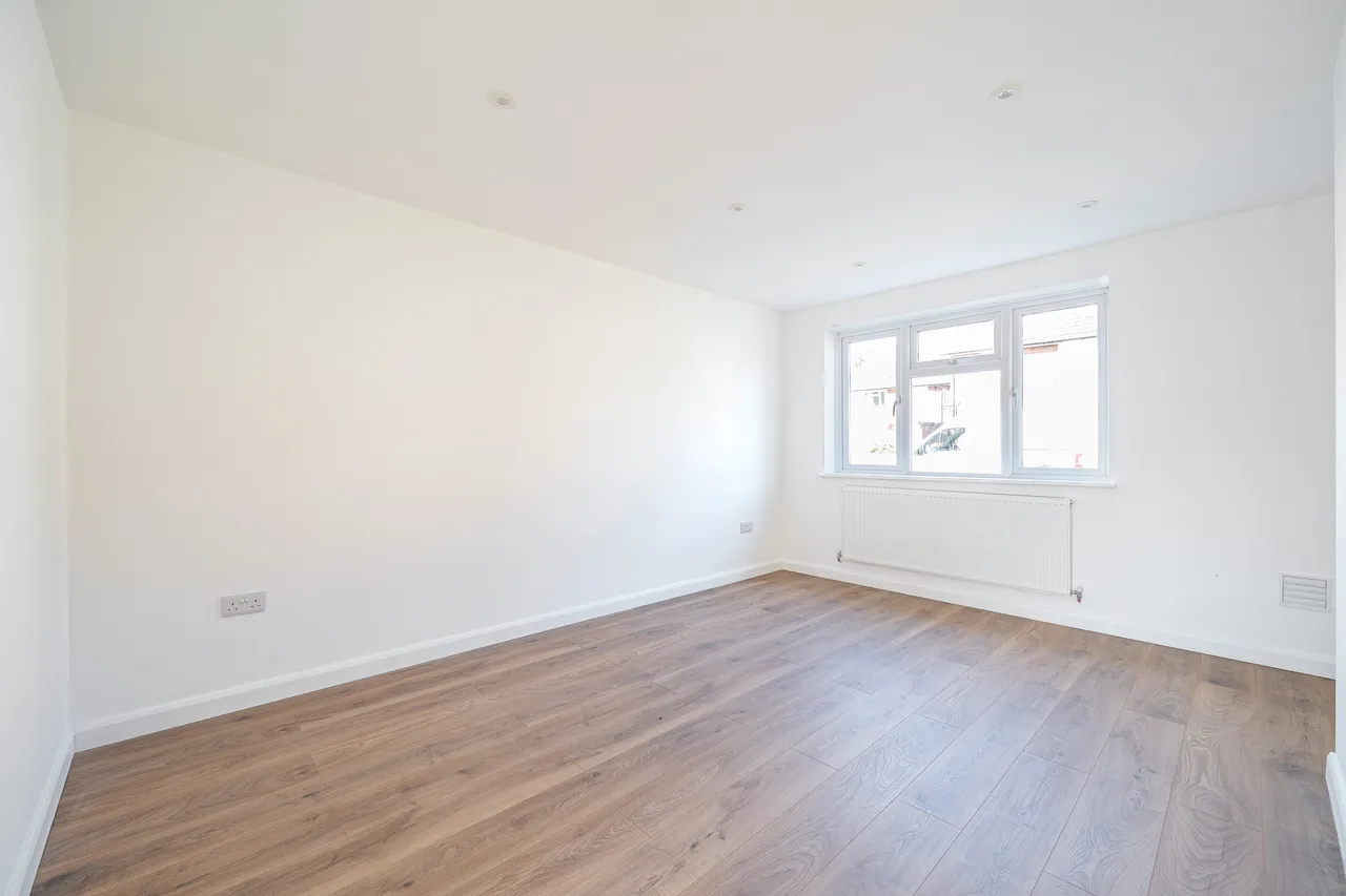 Seymour Gardens, Ruislip, HA4, photo 3