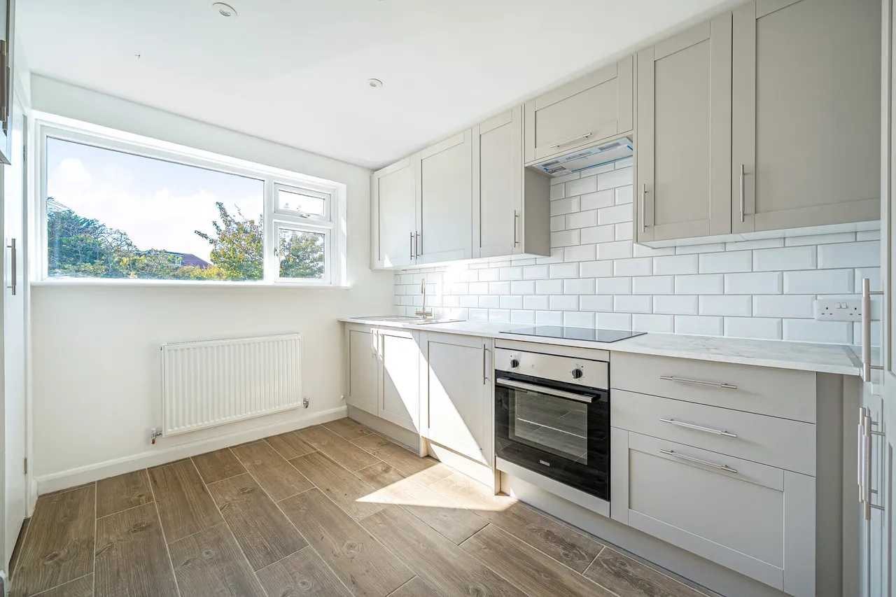 Seymour Gardens, Ruislip, HA4, photo 6