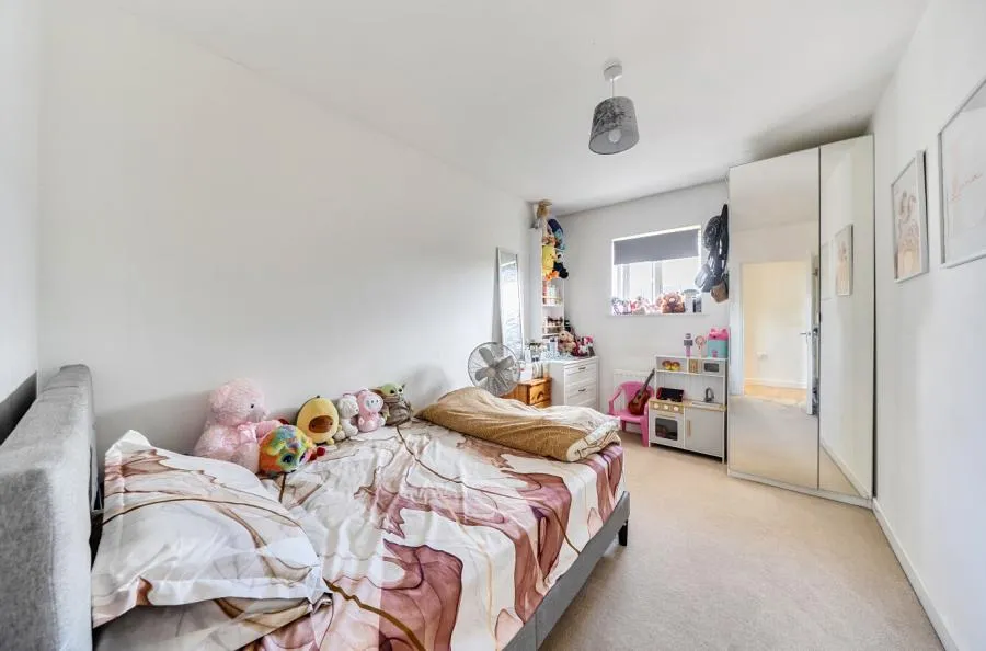 Stokers Close, Dunstable, LU5, photo 10