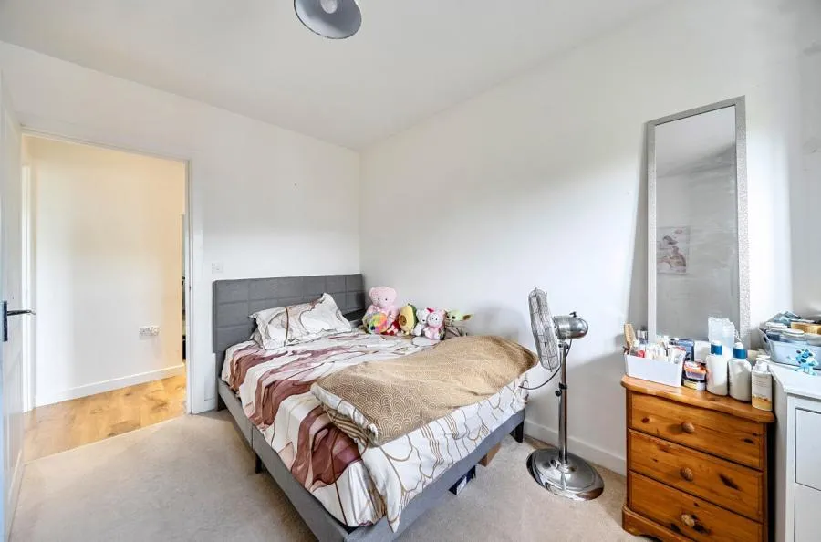 Stokers Close, Dunstable, LU5, photo 9