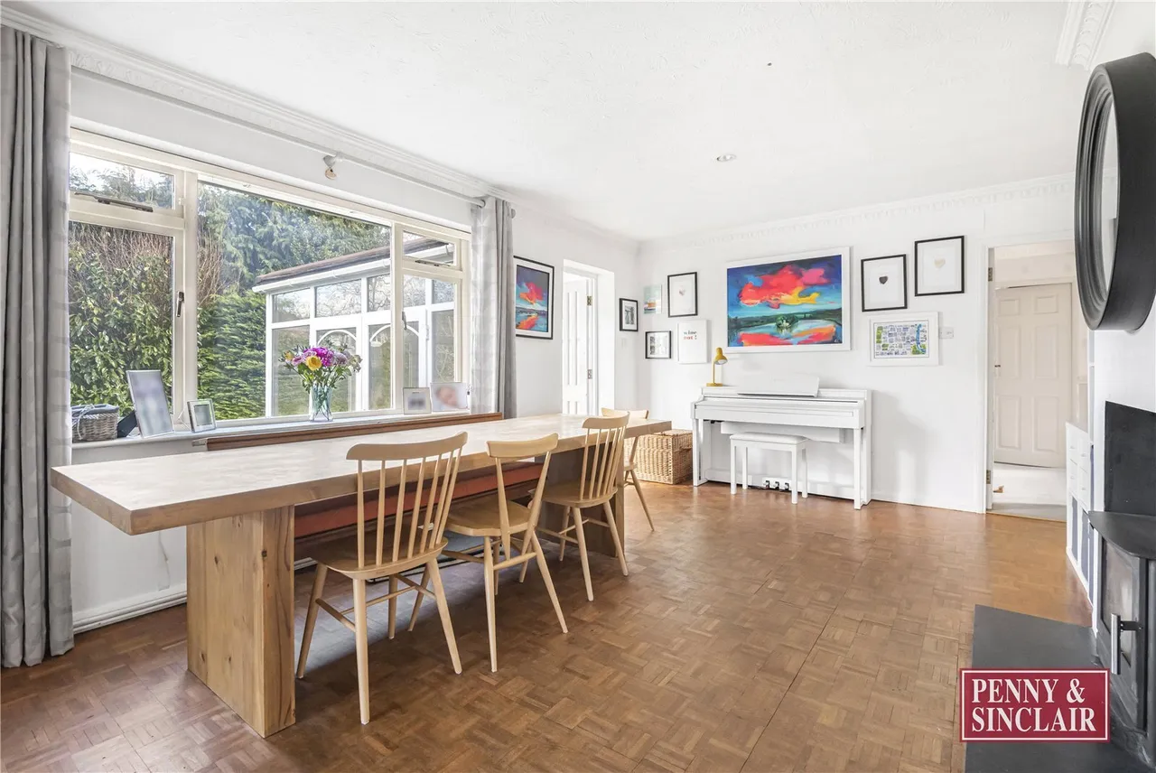 Cromwell Close, Henley-on-Thames, RG9, photo 4