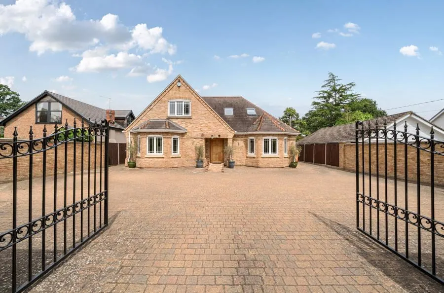 Barkham Ride, Finchampstead, RG40, photo 38