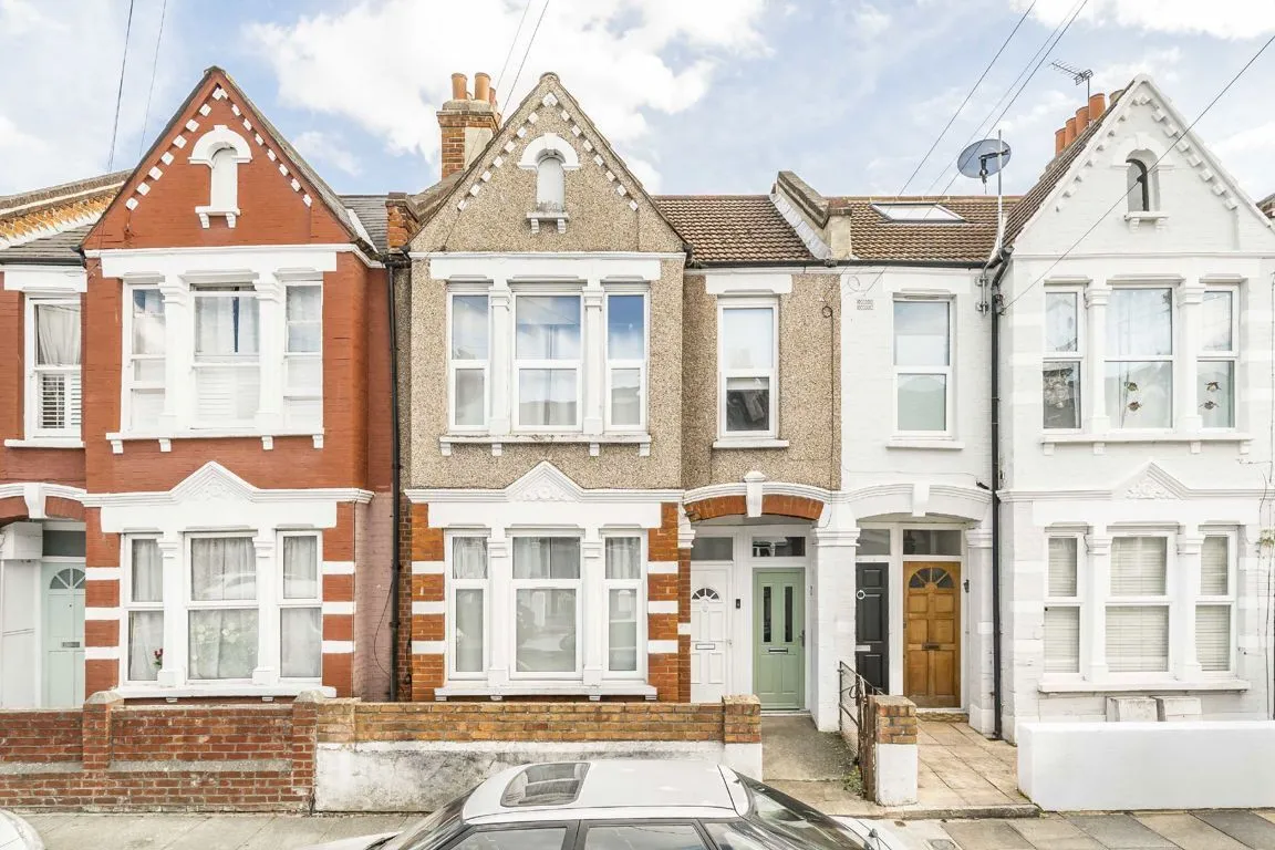 2 bed flat for sale, Heaton Road, CR4