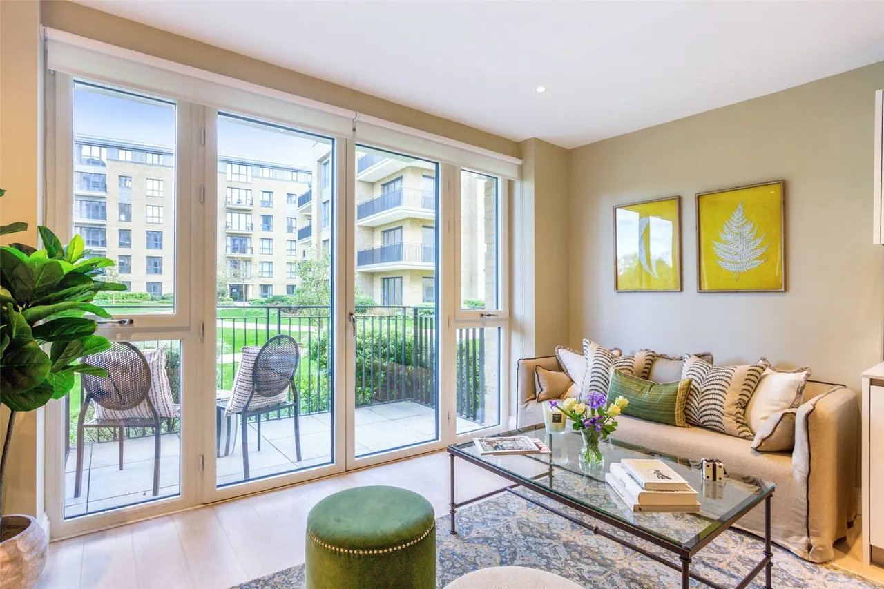 Broom Road, Teddington, TW11, photo 6