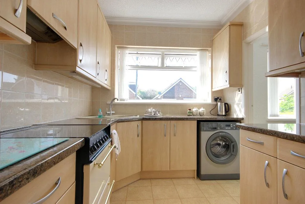 Cave Crescent, Cottingham, photo 2