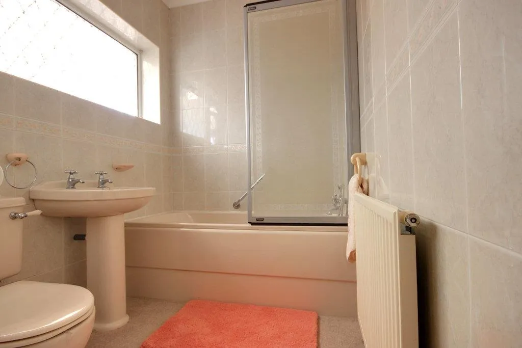 Cave Crescent, Cottingham, photo 11