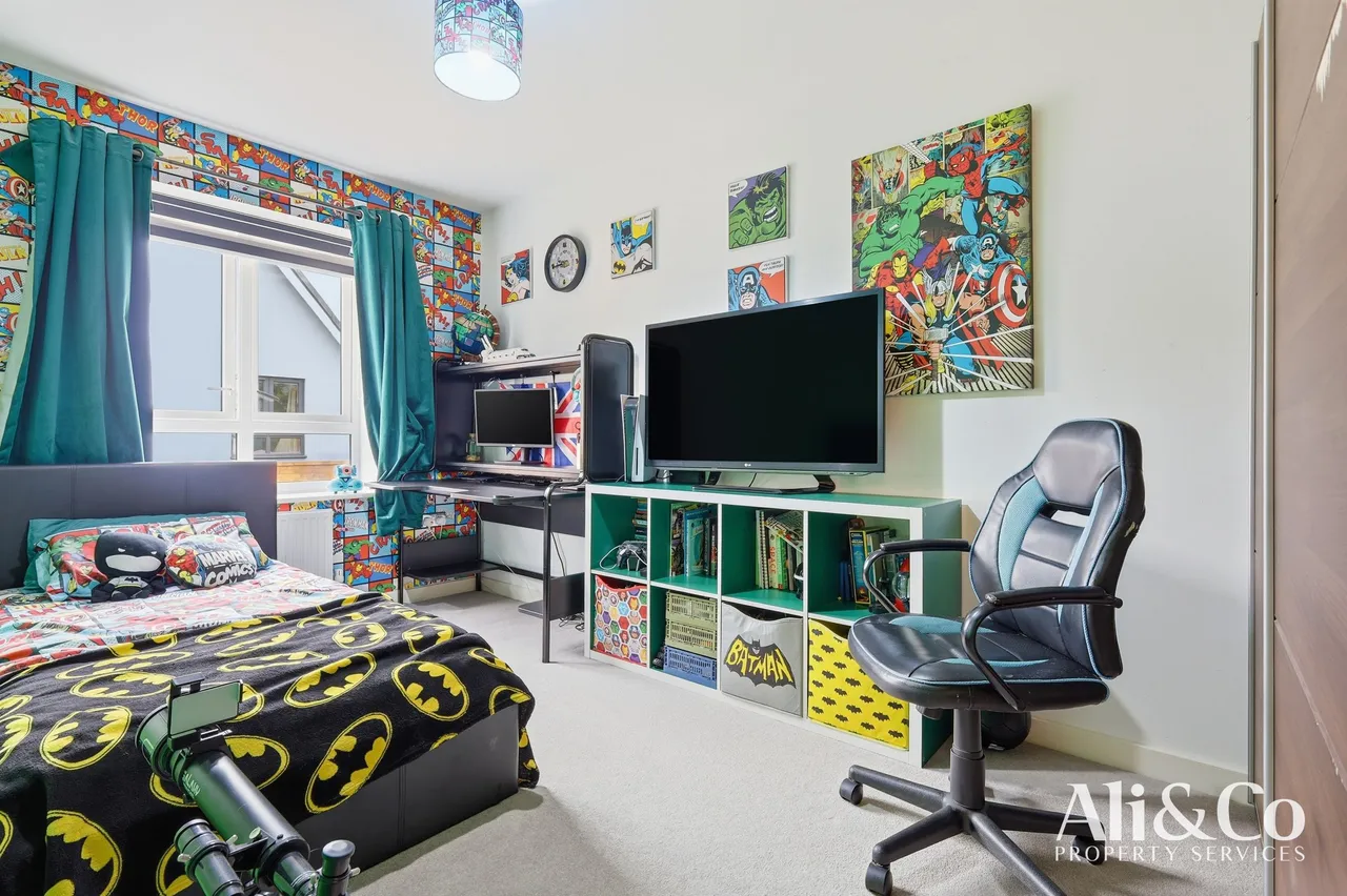 Culverin Avenue, Grays, Essex, RM16 2BF, photo 13