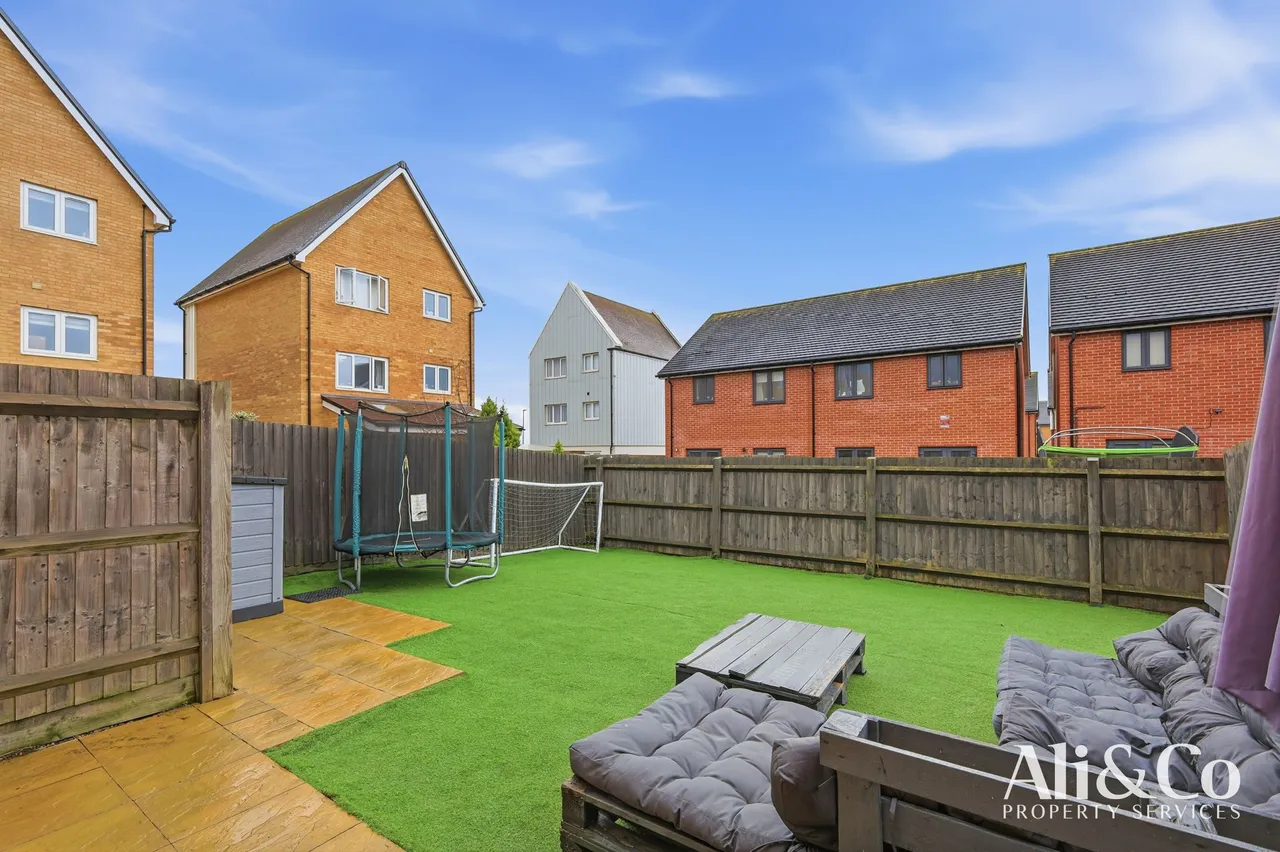 Culverin Avenue, Grays, Essex, RM16 2BF, photo 19