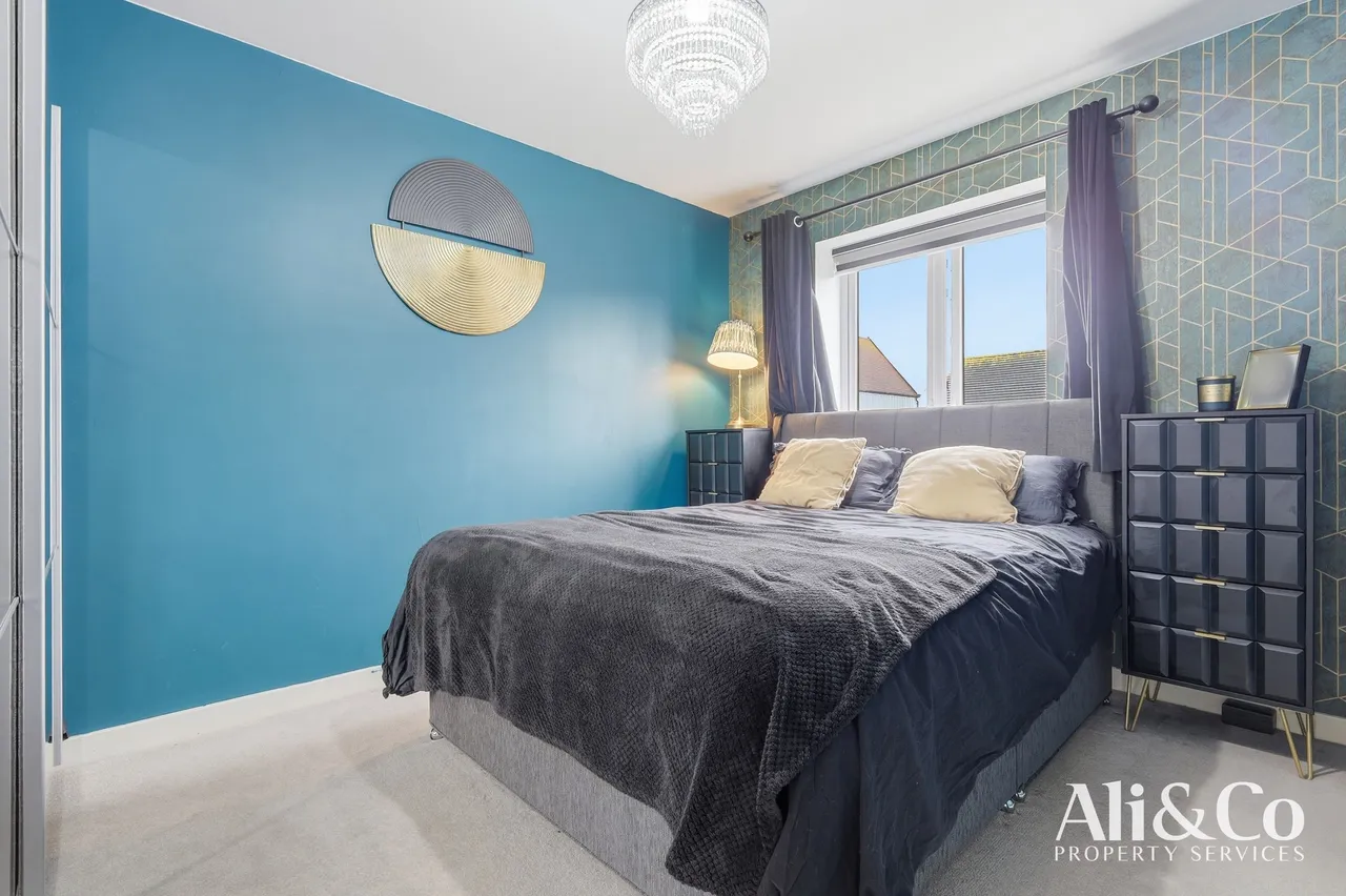 Culverin Avenue, Grays, Essex, RM16 2BF, photo 12