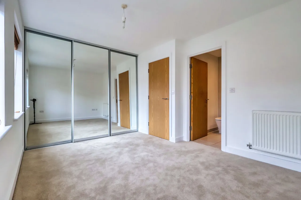 Chequers Avenue, High Wycombe, HP11, photo 10