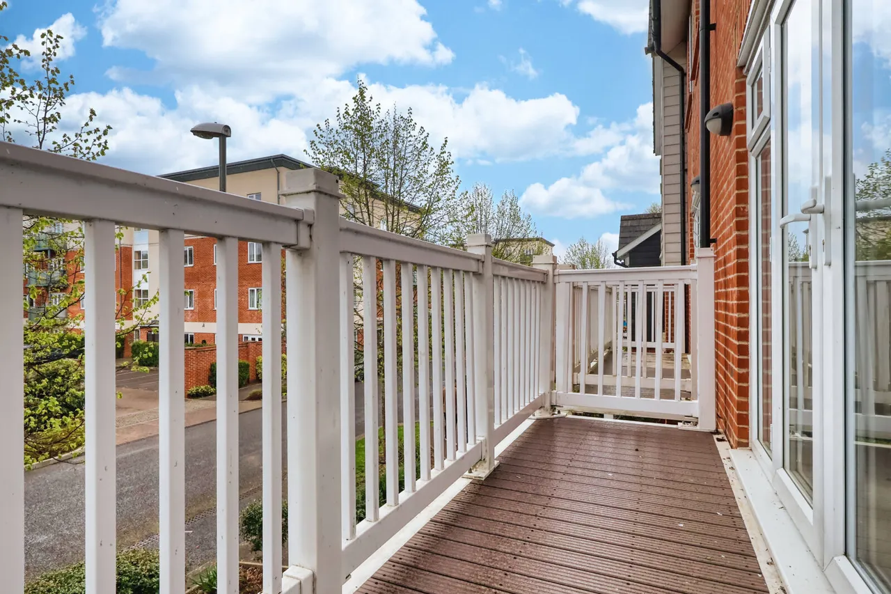 Chequers Avenue, High Wycombe, HP11, photo 4