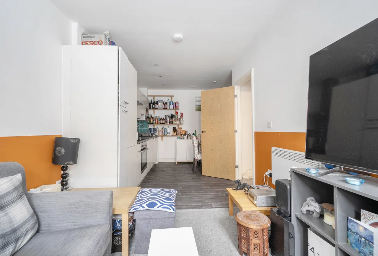 Whitchurch Lane, Bristol, BS14 0TL, photo 8