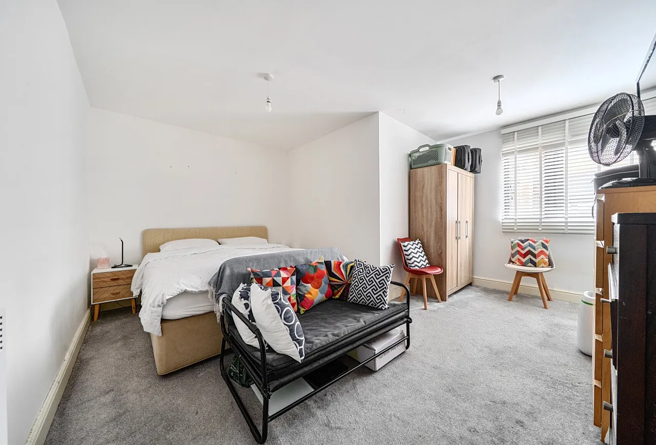 Whitchurch Lane, Bristol, BS14 0TL, photo 9
