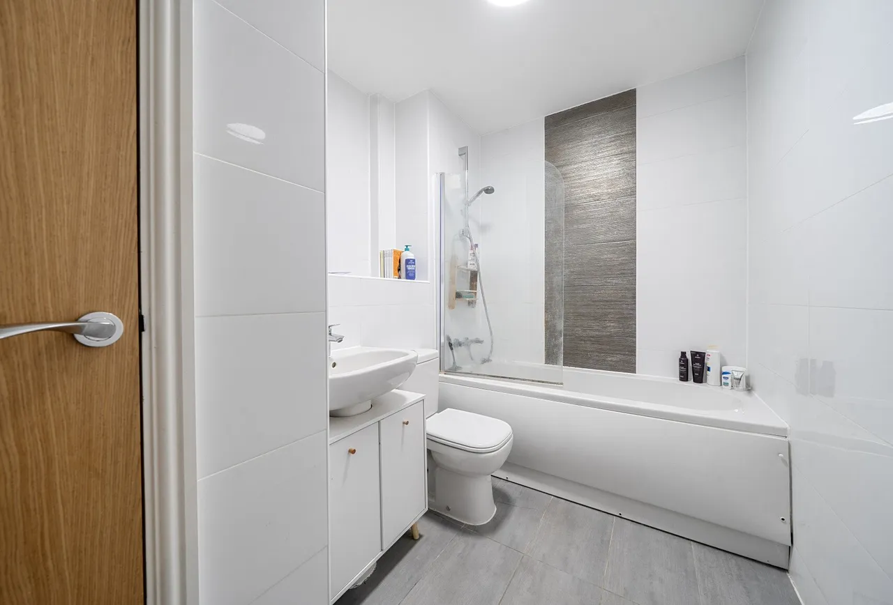 Whitchurch Lane, Bristol, BS14 0TL, photo 12