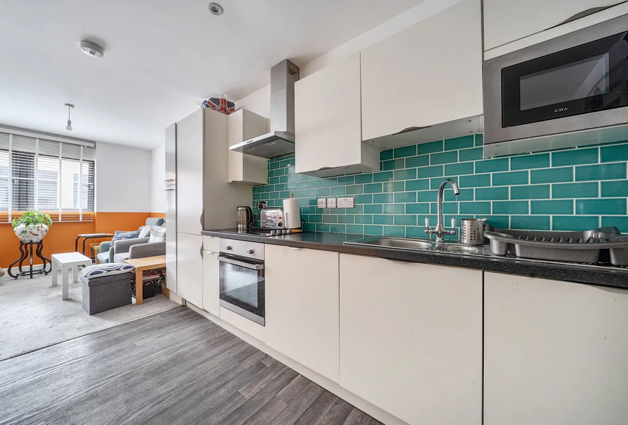 Whitchurch Lane, Bristol, BS14 0TL, photo 2