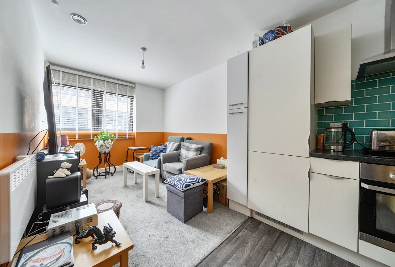 Whitchurch Lane, Bristol, BS14 0TL, photo 5