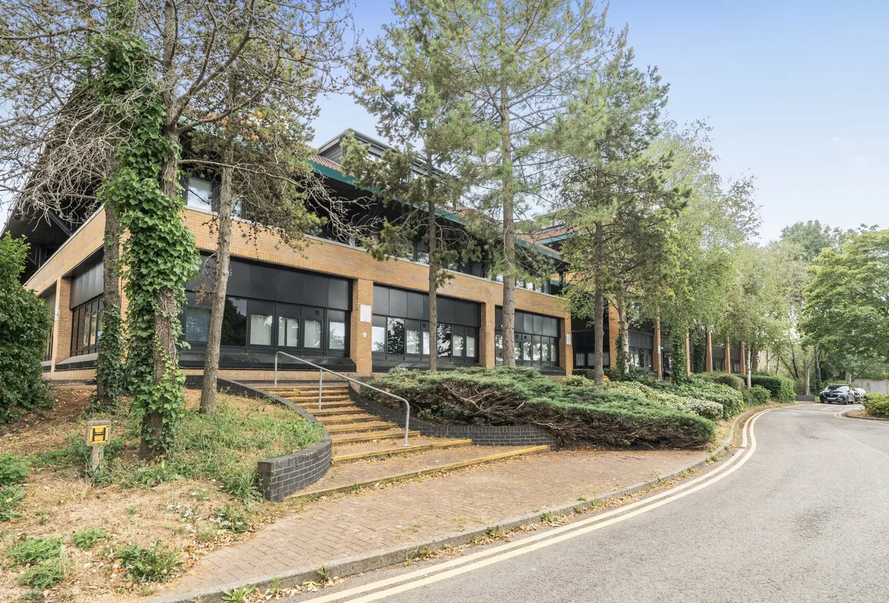 Whitchurch Lane, Bristol, BS14 0TL, photo 17