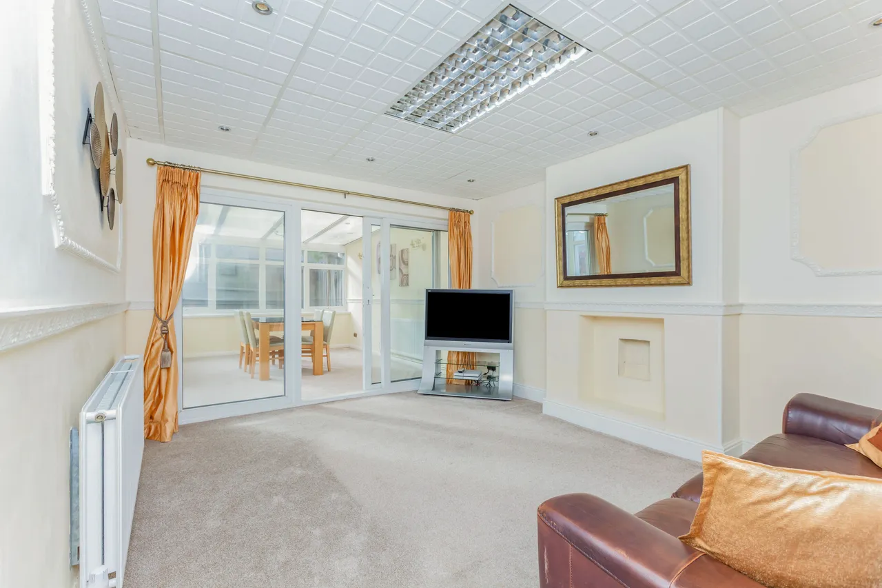 Baslow Road, Leicester, photo 2