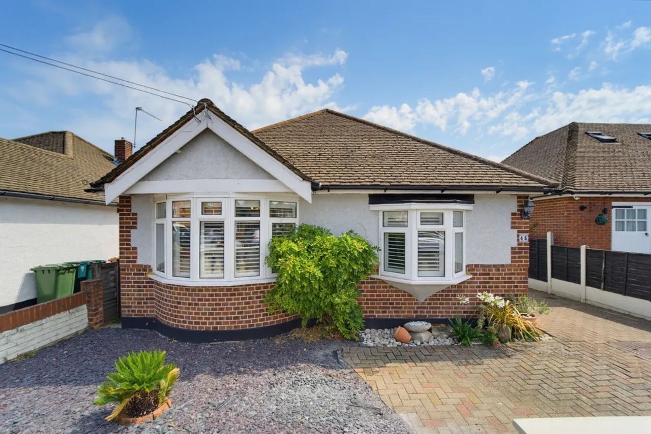Penton Avenue, Staines-upon-Thames, photo 15