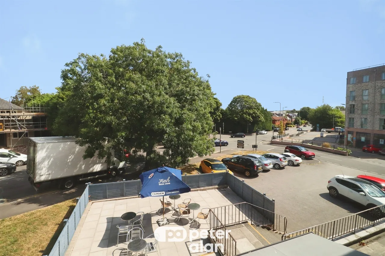 Colchester Avenue, Cardiff, CF23, photo 19