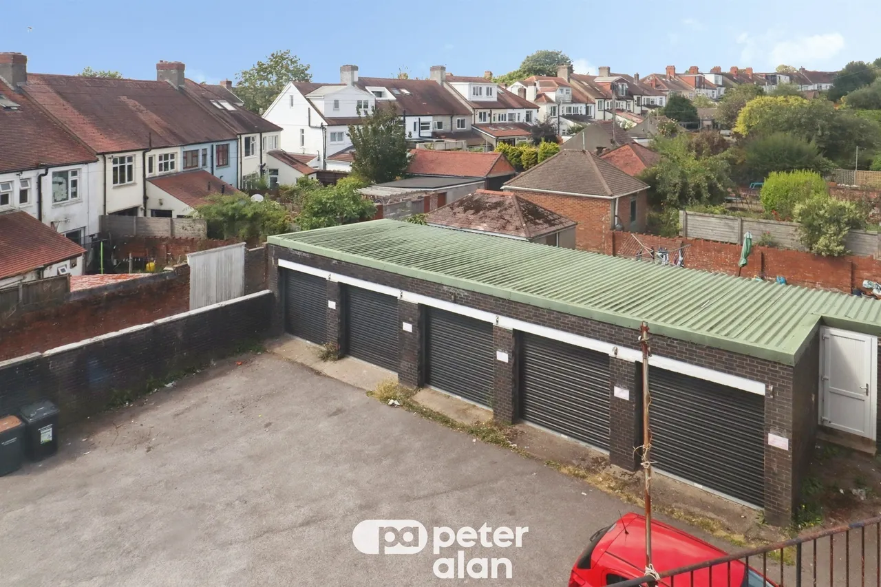 Colchester Avenue, Cardiff, CF23, photo 17