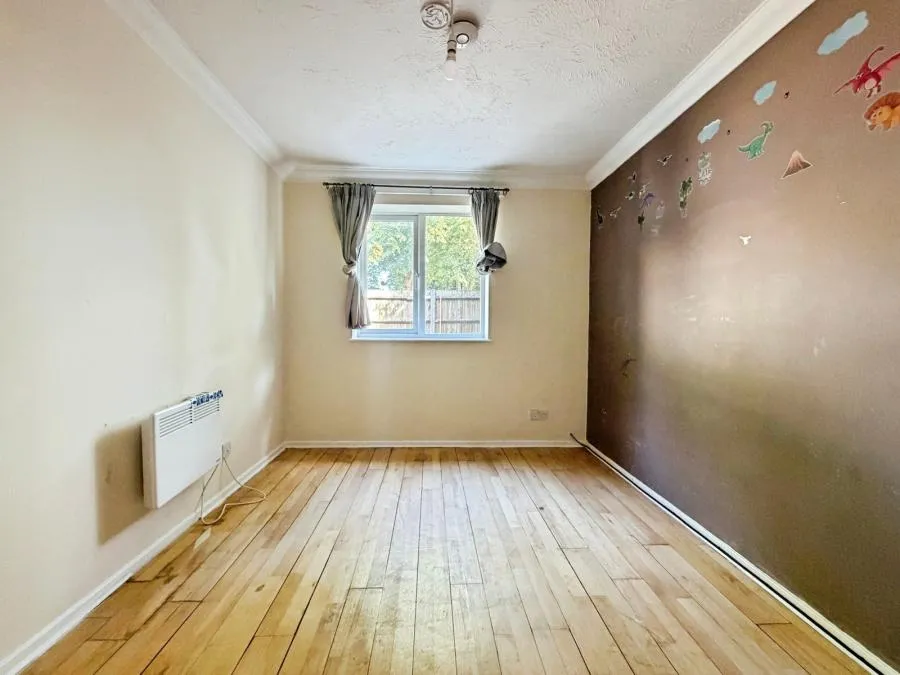 Knowles Close, Yiewsley, UB7, photo 8