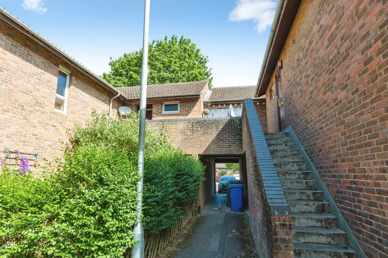 Hillberry, Bracknell, RG12, photo 8
