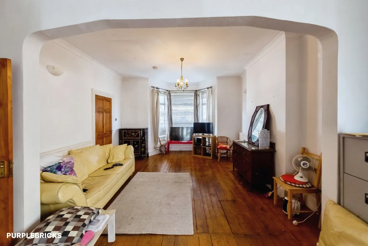 Lansdowne Road, Ilford, IG3, photo 4