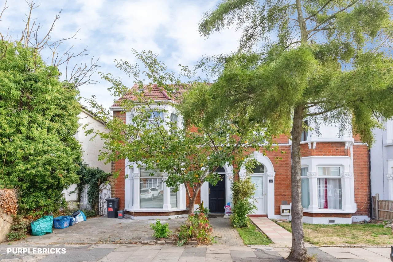 5 bed house for sale, Lansdowne Road, Ilford, IG3