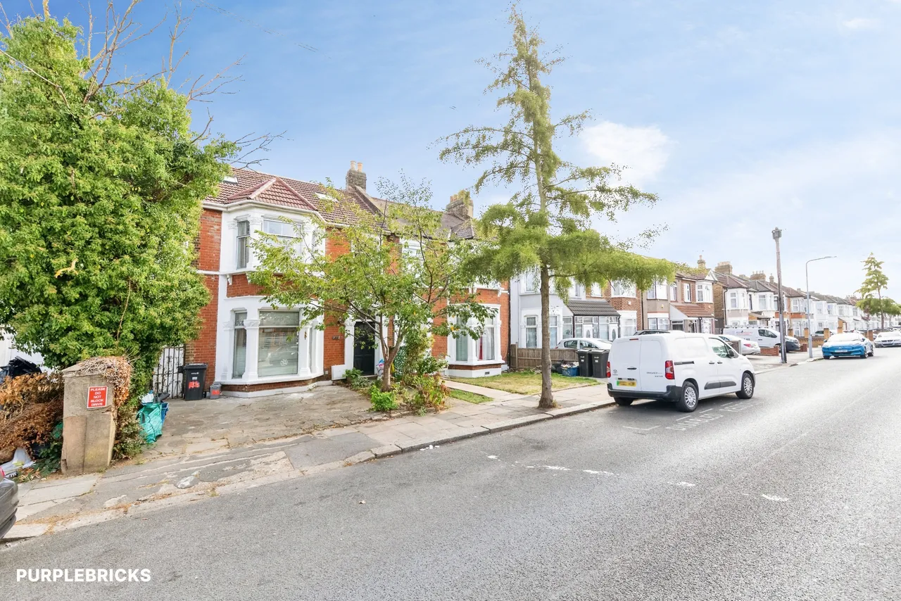 Lansdowne Road, Ilford, IG3, photo 17