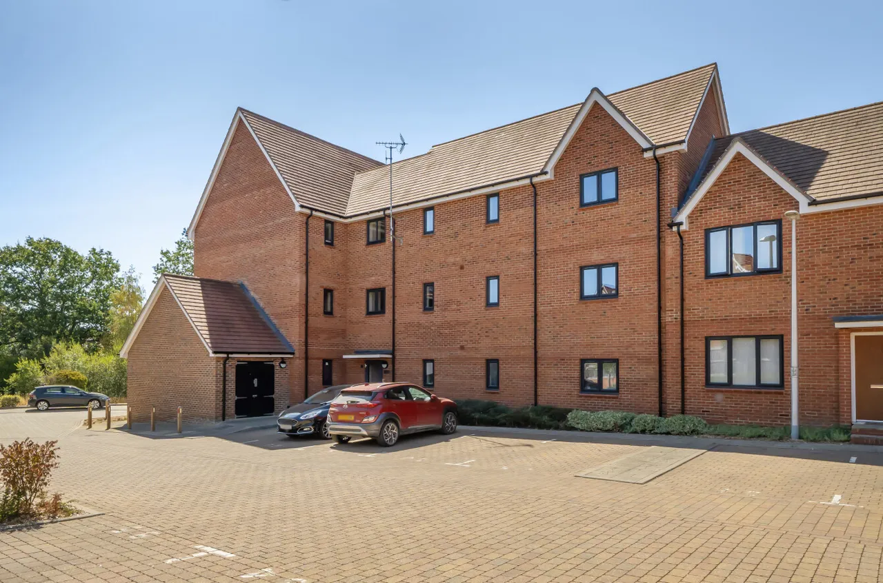 Glover Crescent, Arborfield Green, Reading, Berkshire, RG2 9TU, photo 20