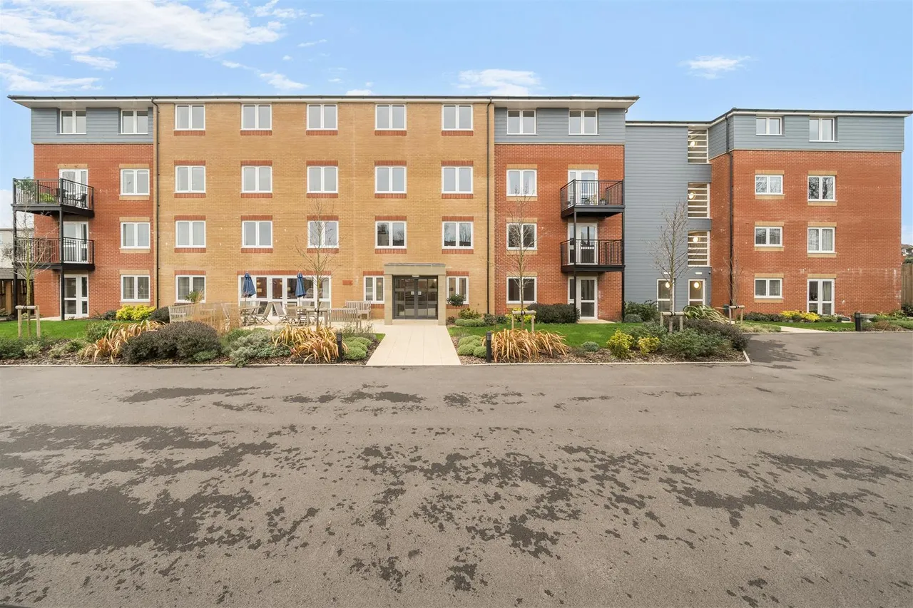 Trinity Street, Fareham, PO16, photo 14