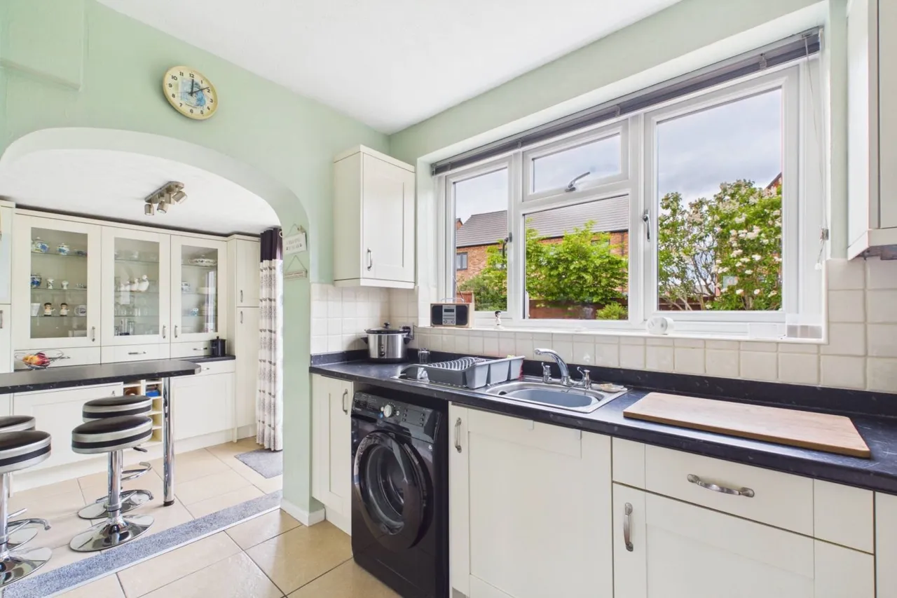 Yew Street, Houghton Regis, LU5, photo 4