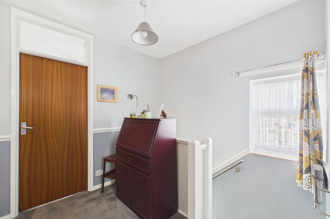 Yew Street, Houghton Regis, LU5, photo 13