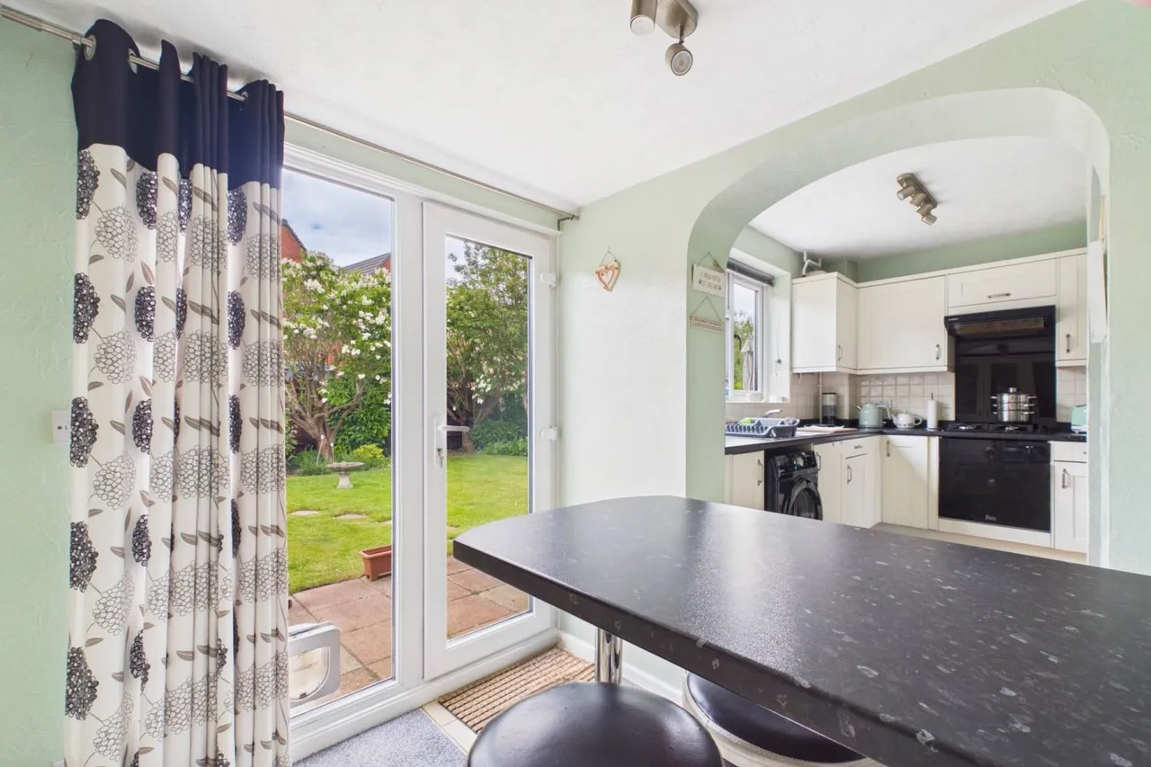 Yew Street, Houghton Regis, LU5, photo 5