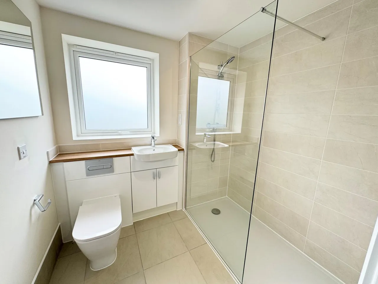 New Road, Tadley, RG26, photo 6