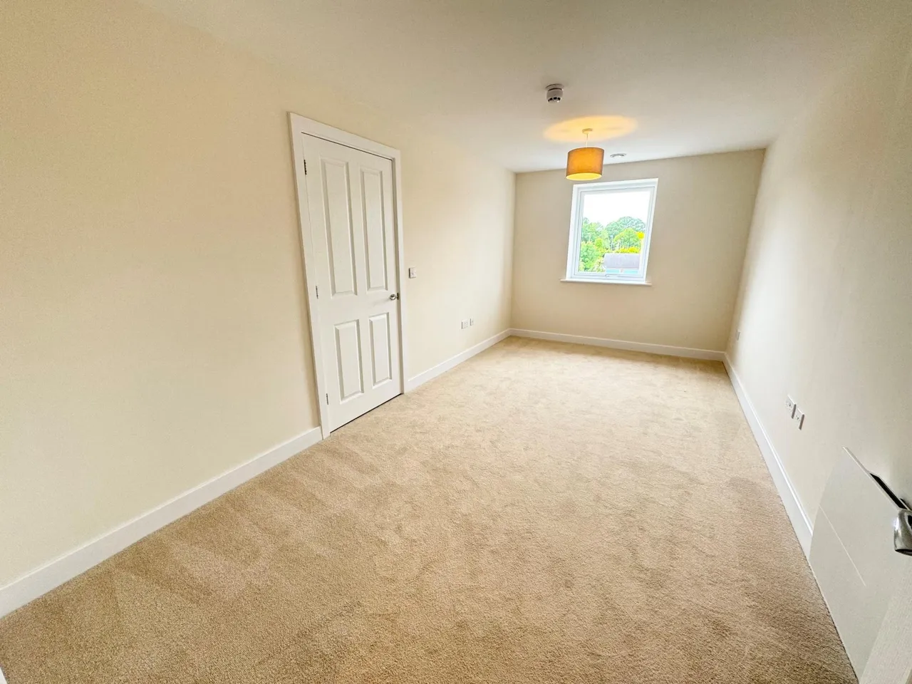 New Road, Tadley, RG26, photo 4